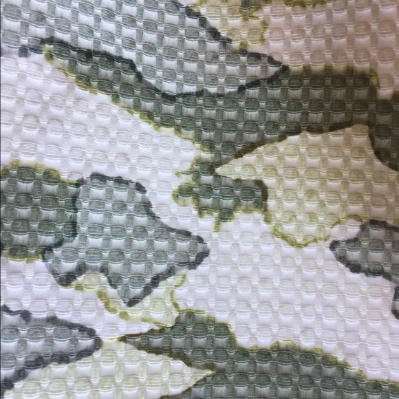 Club Monaco Women Mini Skirt Camouflage Print Pleated Green Cream 4 - Picture 7 of 8